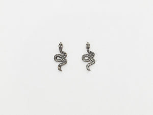 Snake studs — silver