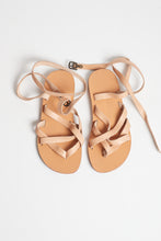 SAMPLE — Delphi sandals all natural— Size 38